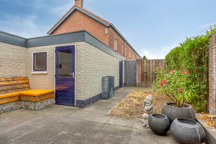 Tussenwoning te koop: Noordsingel 18, Venray