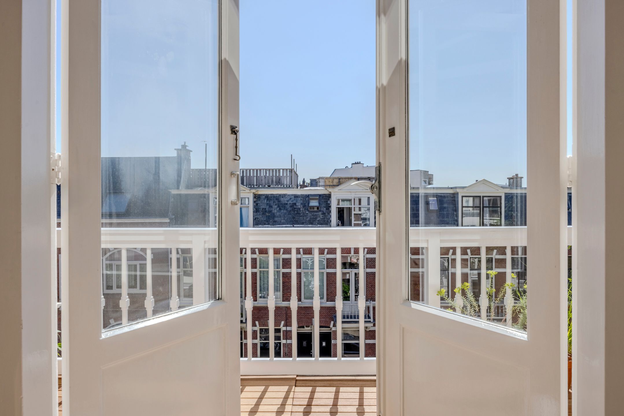 Photo 39 of Dirk Hoogenraadstraat 158