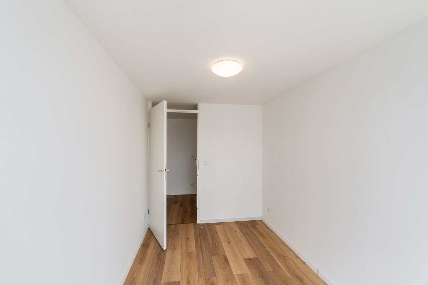 Foto 40 van 2e Maasbosstraat 46