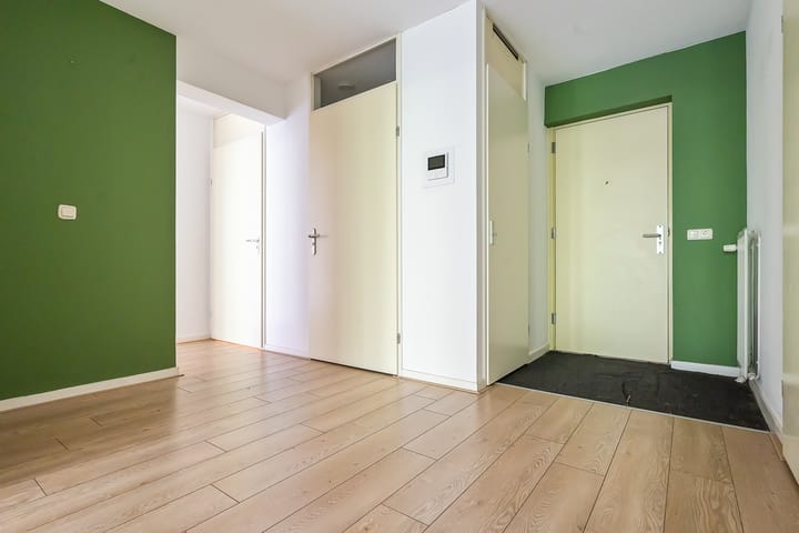 Appartement te koop: Antje Breijerstraat 195, Hoofddorp