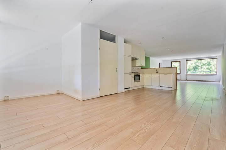 Appartement te koop: Antje Breijerstraat 195, Hoofddorp