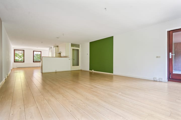 Appartement te koop: Antje Breijerstraat 195, Hoofddorp