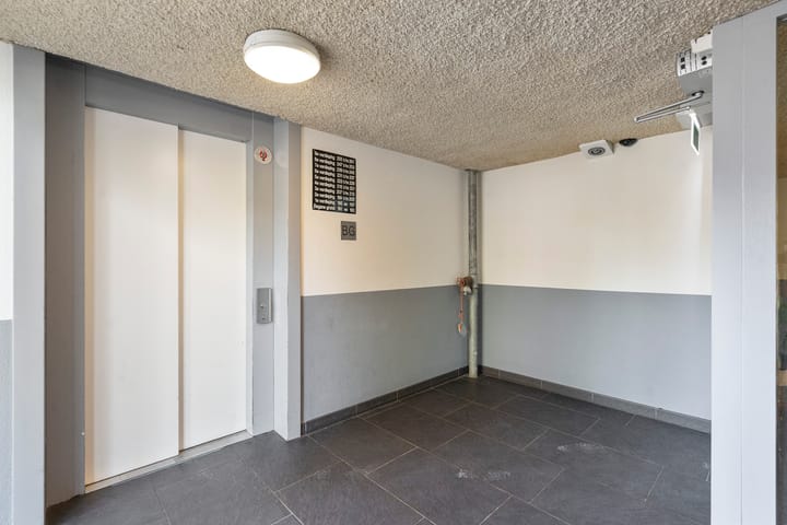 Appartement te koop: Antje Breijerstraat 195, Hoofddorp