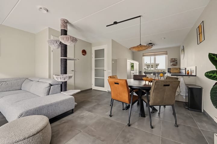 Hoekwoning te koop: Schoener 24, Spijkenisse