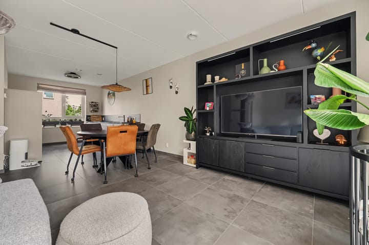 Hoekwoning te koop: Schoener 24, Spijkenisse