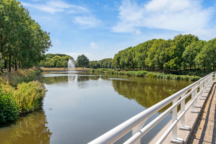 Appartement te koop: Muiderbos 188, Hoofddorp
