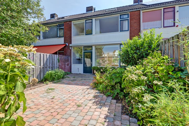 Tussenwoning te koop: Bendienlaan 12, Nieuwegein