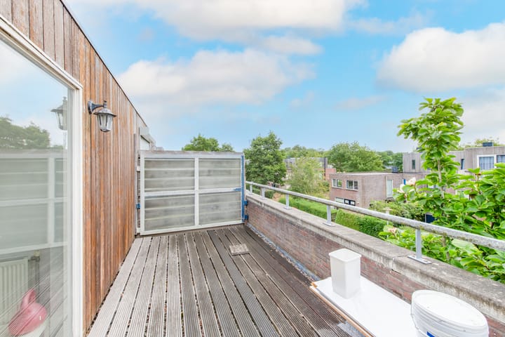 Tussenwoning te koop: Jan Schuijtlaan 9, Heiloo