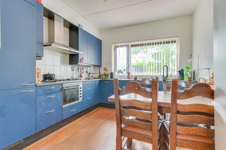 Tussenwoning te koop: Jan Schuijtlaan 9, Heiloo