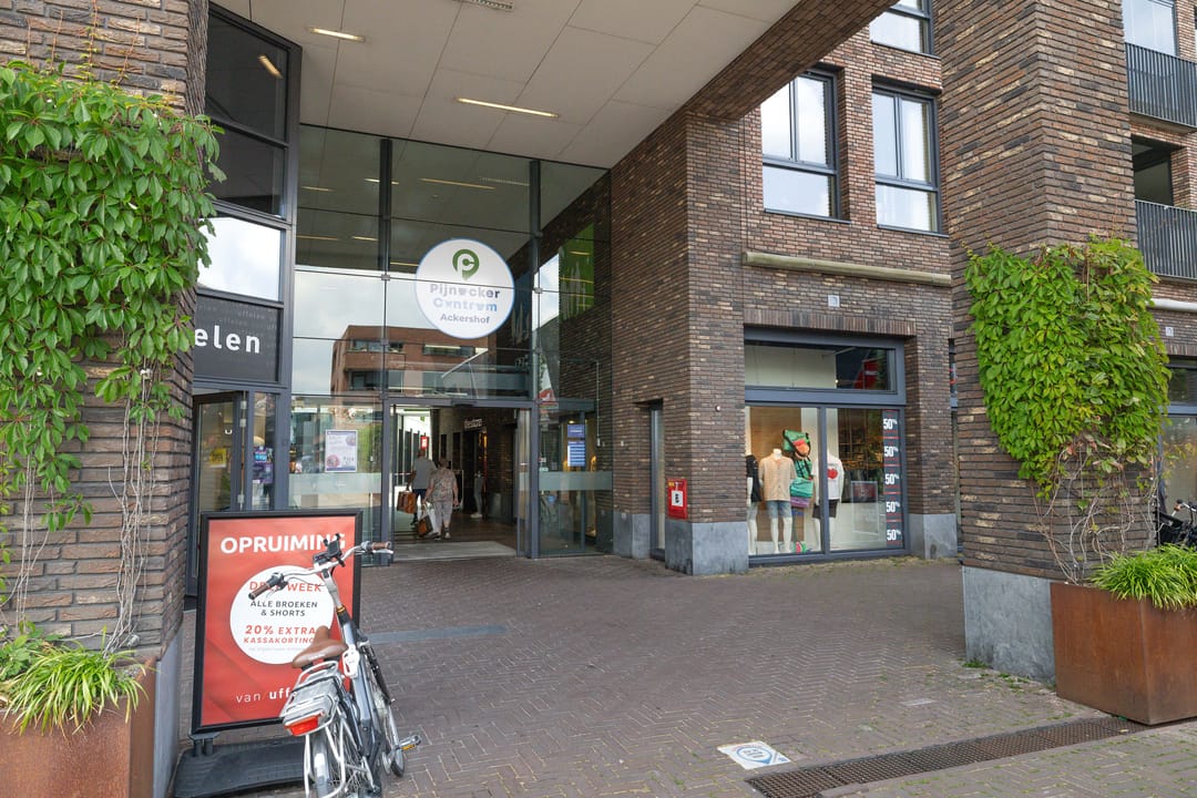 Photo 32 of Kerkweg 5