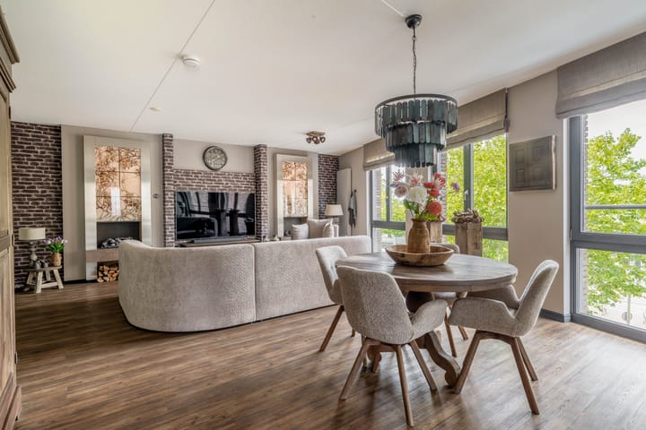 Appartement te koop: Kerkweg 5, Pijnacker