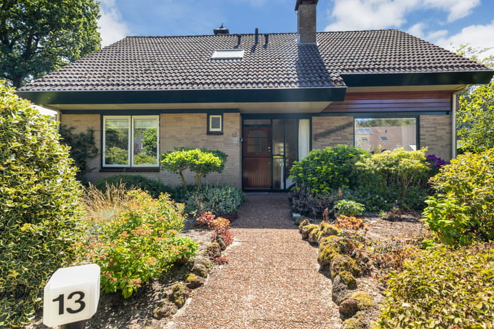 Vrijstaande woning te koop: Ligusterweg 13, Ermelo
