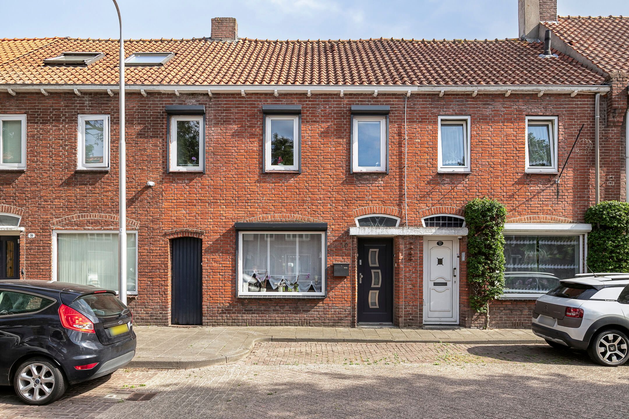 Van Linschotenstraat 10 