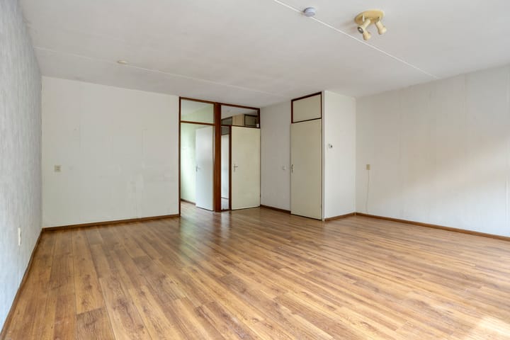 Tussenwoning te koop: Eendrachtspolder 28, 'S-Hertogenbosch