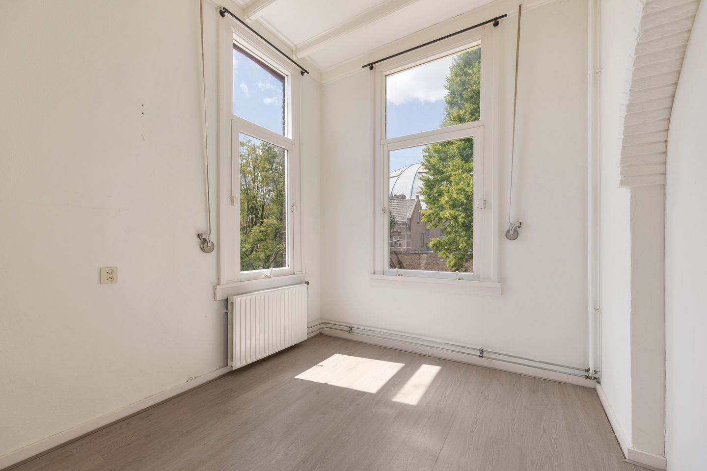 Photo 10 of Wilhelminastraat 21