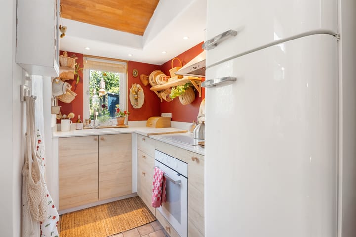 Tussenwoning te koop: Bavelselaan 43, Breda