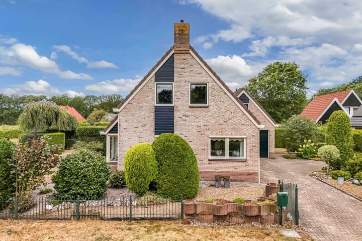 Vrijstaande woning te koop: Johannes Mooijstraat 16, Noordwolde (Fr)