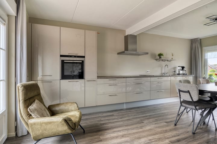 Vrijstaande woning te koop: Kerkenweg 46, Weiteveen