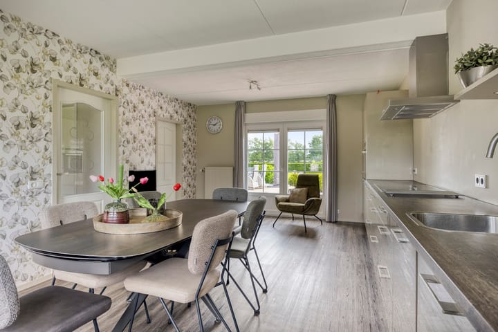Vrijstaande woning te koop: Kerkenweg 46, Weiteveen