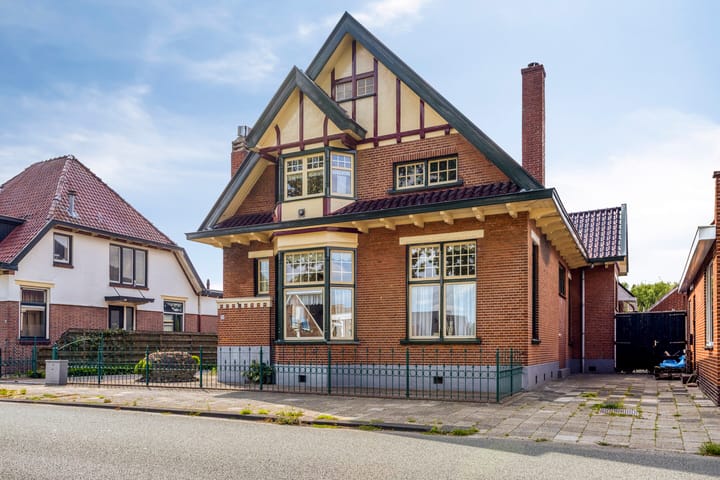 Vrijstaande woning te koop: Nijverheidsstraat 93, Wildervank
