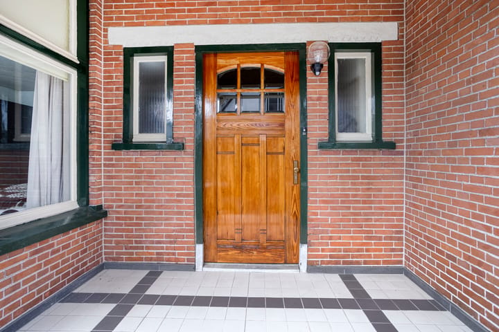 Vrijstaande woning te koop: Nijverheidsstraat 93, Wildervank
