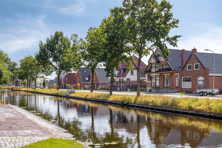Vrijstaande woning te koop: Nijverheidsstraat 93, Wildervank