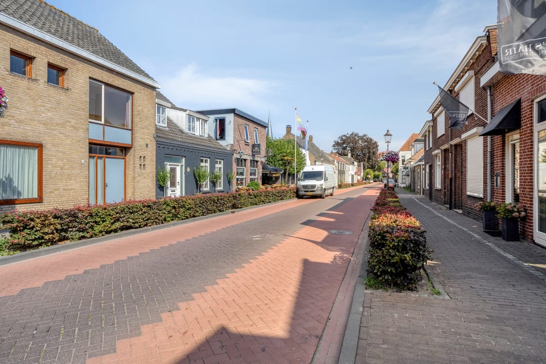Photo 43 of Hoofdstraat 24