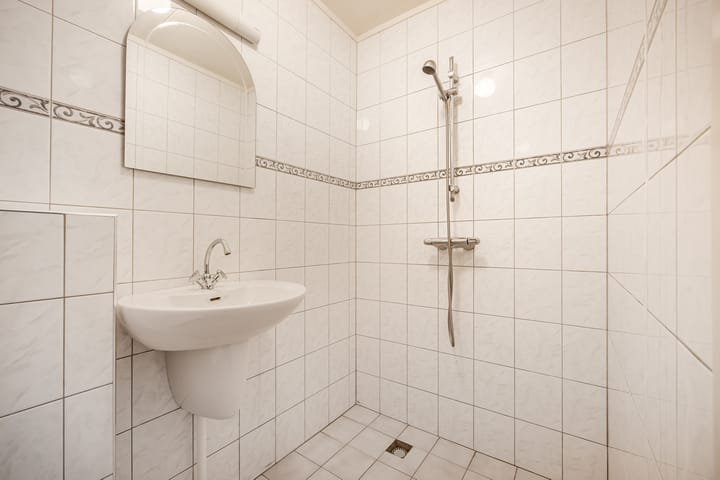 Studio te koop: Haagplein 87, Leiden