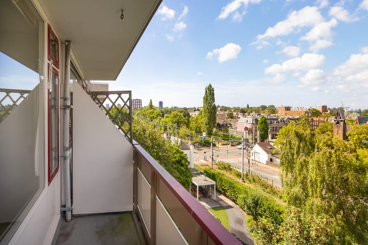 Studio te koop: Haagplein 87, Leiden
