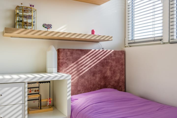 Twee-onder-één-kap te koop: Prinses Irenestraat 3, Loosdrecht