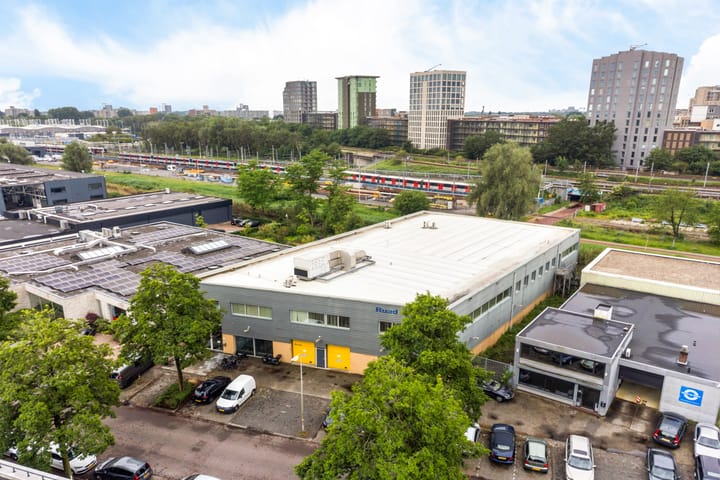 Verrijn Stuartweg 12, Diemen