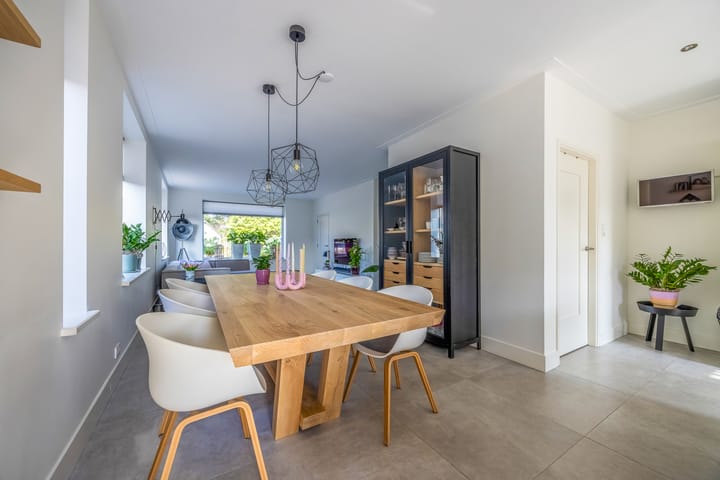 Twee-onder-één-kap te koop: Prinses Irenestraat 3, Loosdrecht