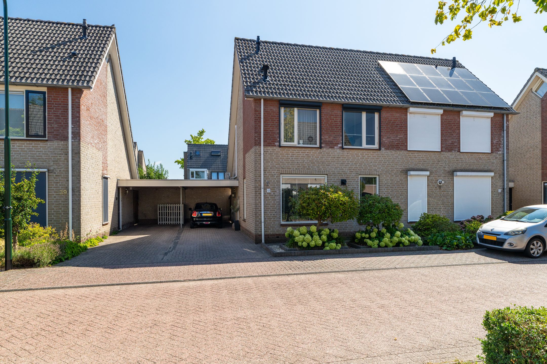 Photo 3 of Vroonhoeve 41