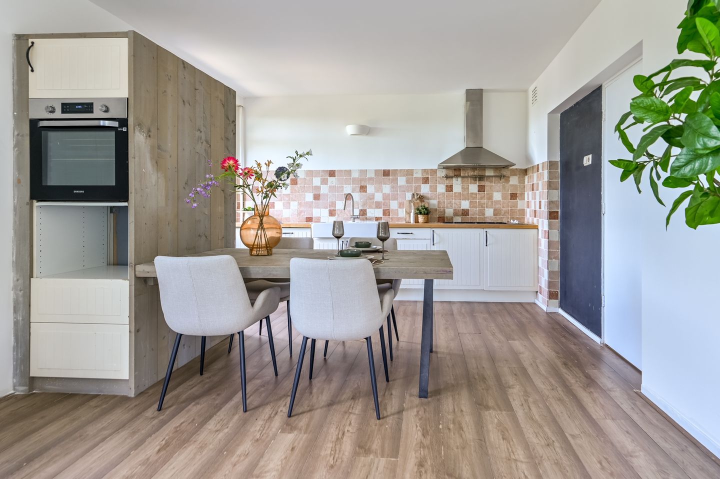 Photo 10 of P.C. Boutensstraat 149