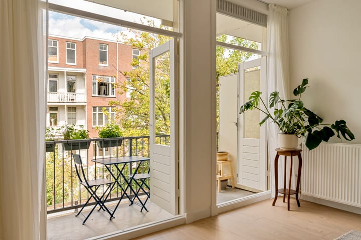 Photo 3 of Cornelis Trooststraat 39-2