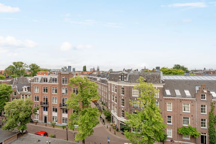 Photo 2 of Marnixstraat 105-D