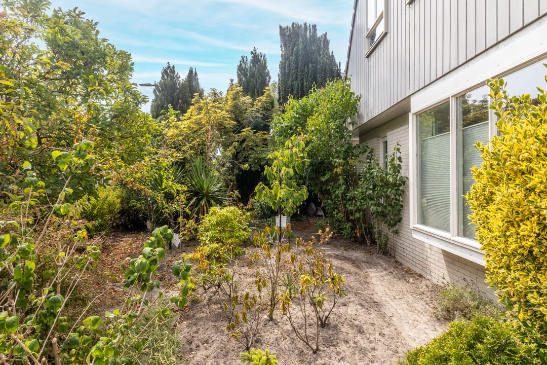 Photo 38 of Westerweg 85