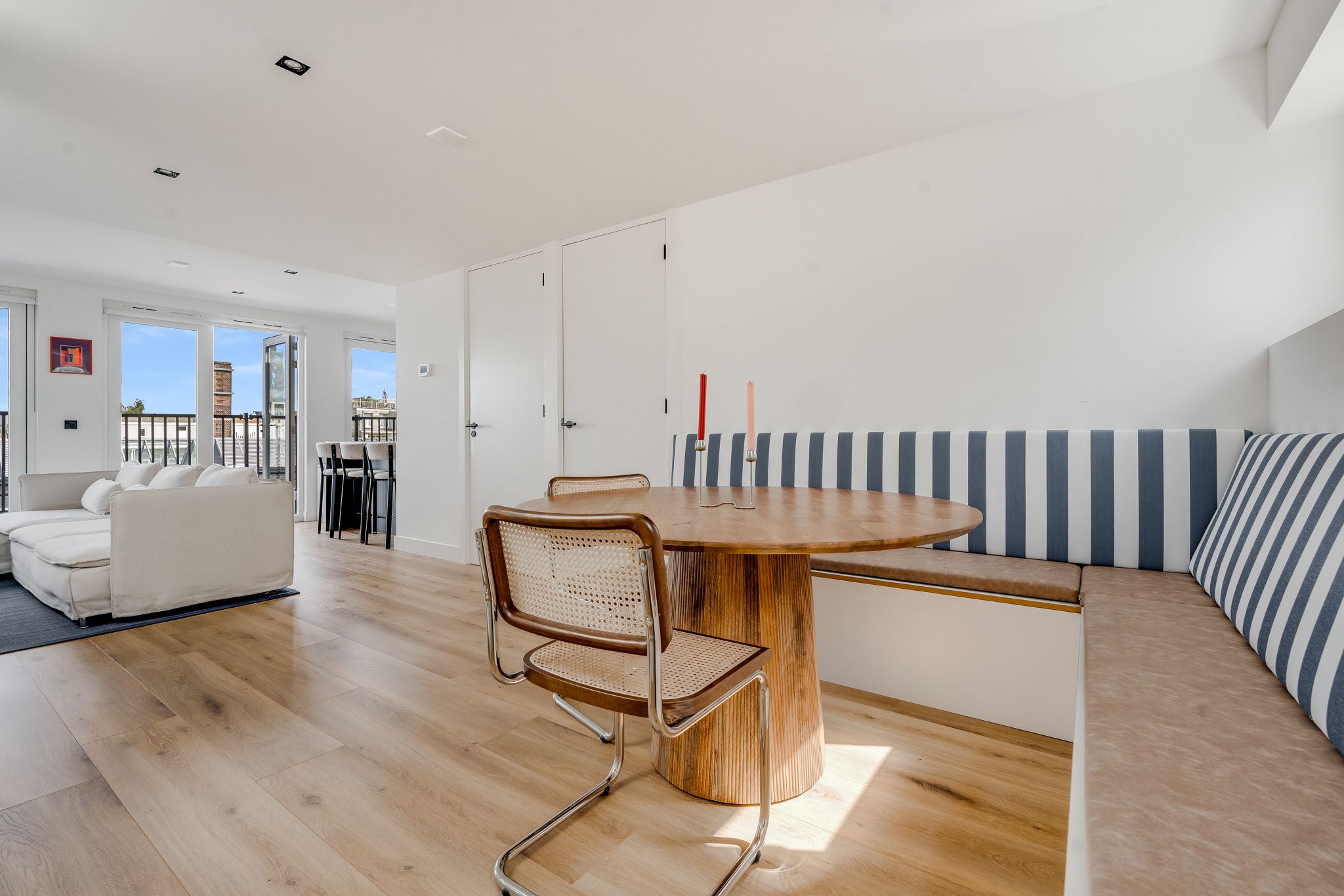 Photo 6 of Lodewijk Boisotstraat 12-4