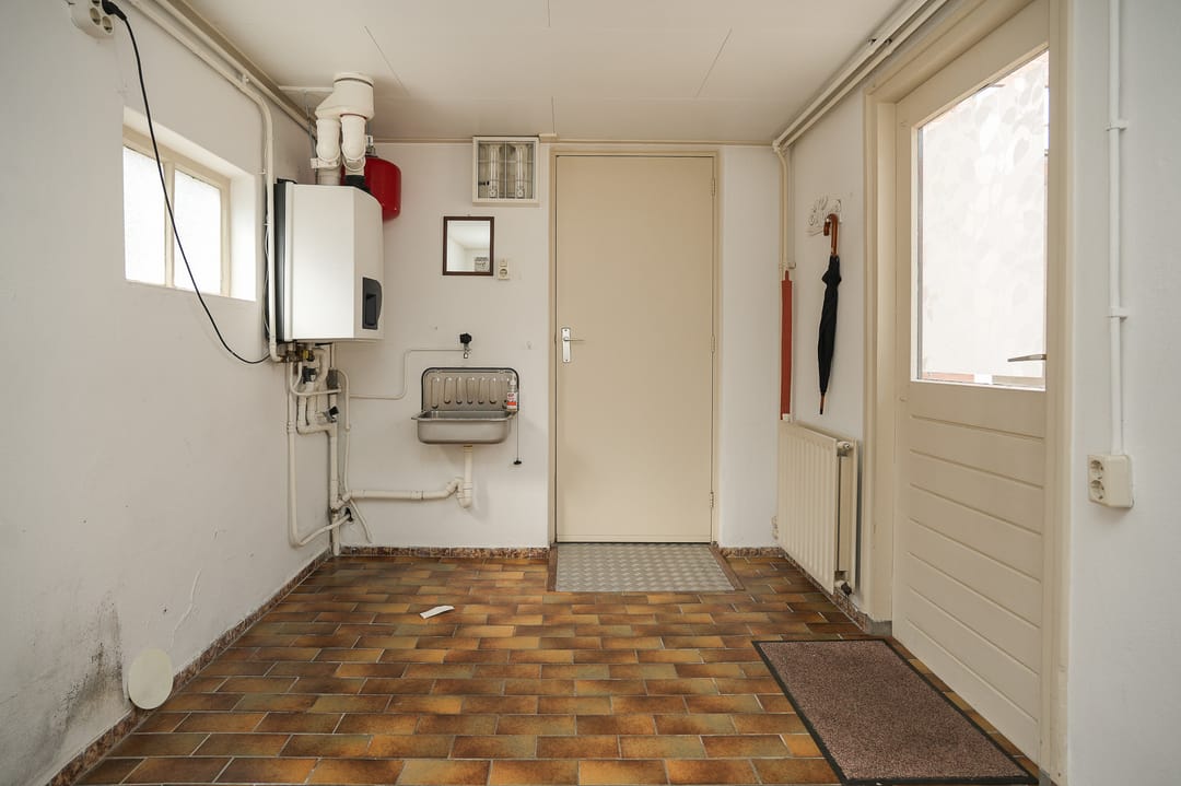 Photo 13 of G.M. Poststraat 7