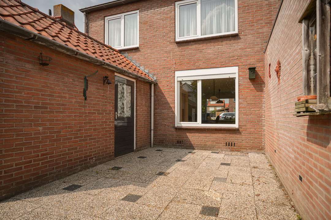 Photo 31 of G.M. Poststraat 7