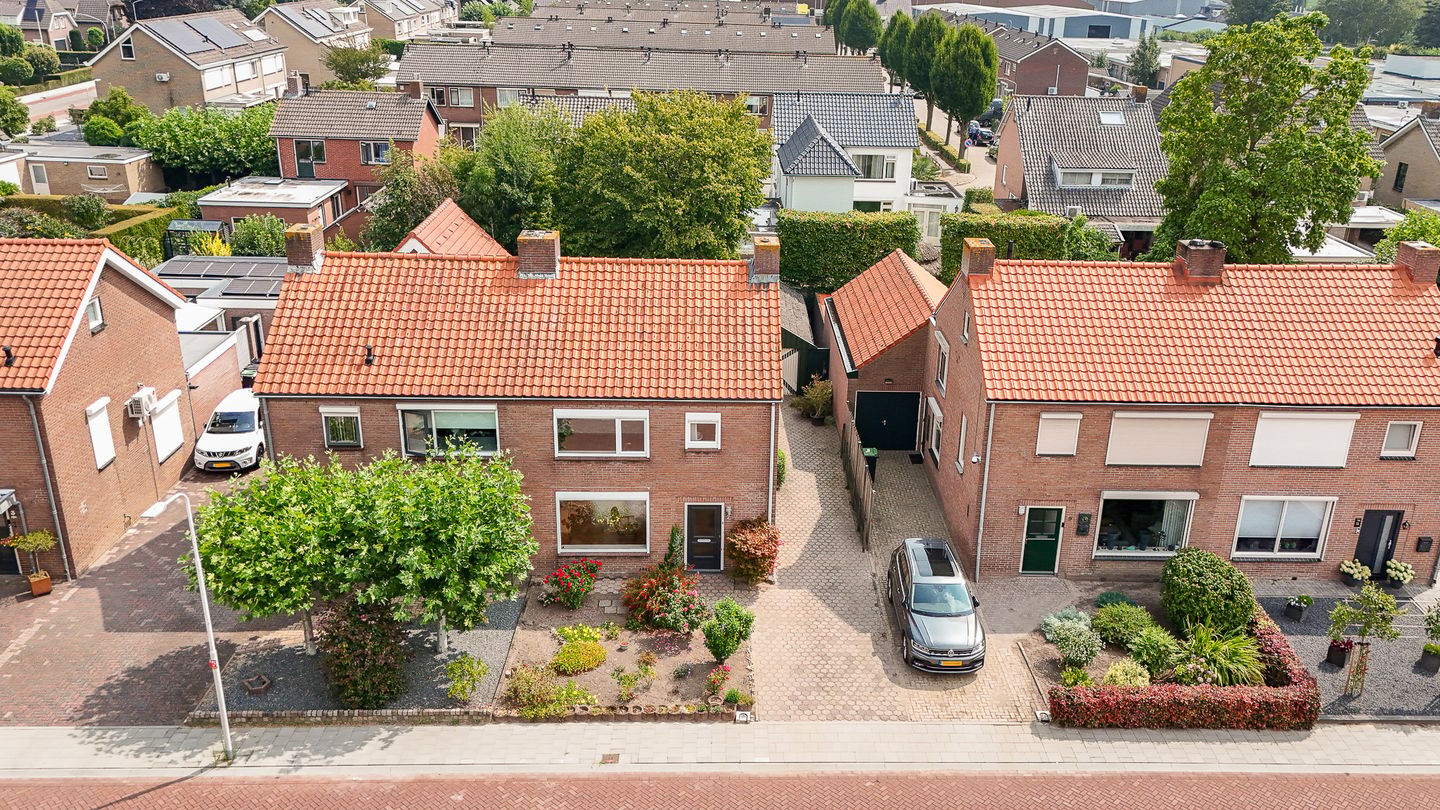Photo 35 of G.M. Poststraat 7