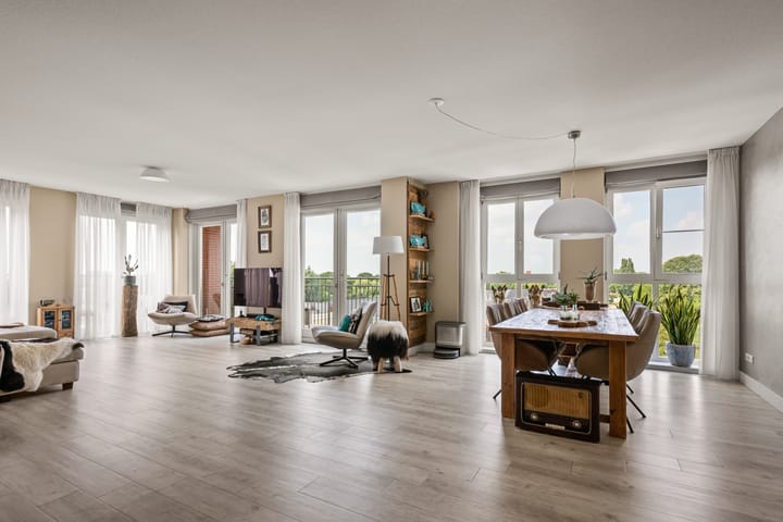 Appartement te koop: Marktstraat 62, Waddinxveen