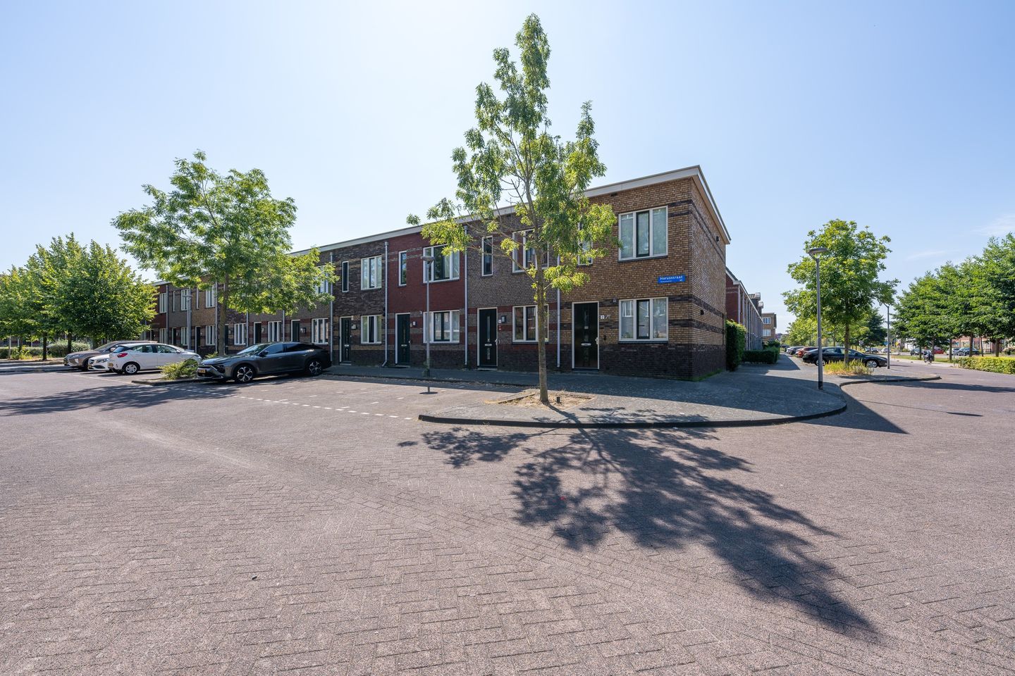 Foto 40 van Horusstraat 4
