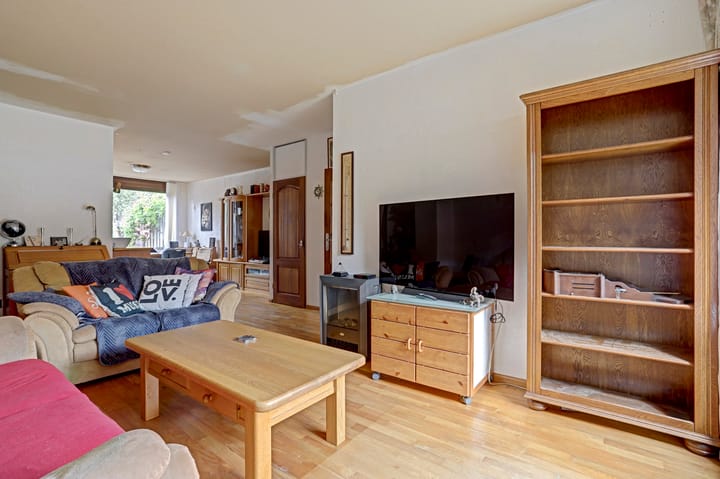 Tussenwoning te koop: Kraaiheide 8, Rotterdam