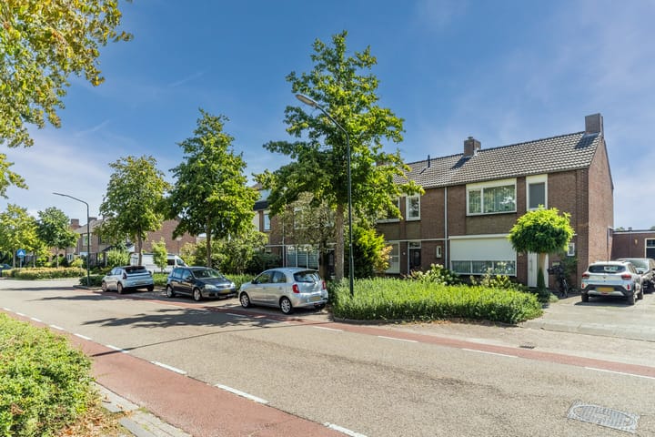 Foto 3 van Trompstraat 54