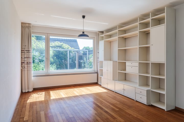Tussenwoning te koop: Trompstraat 54, Veghel