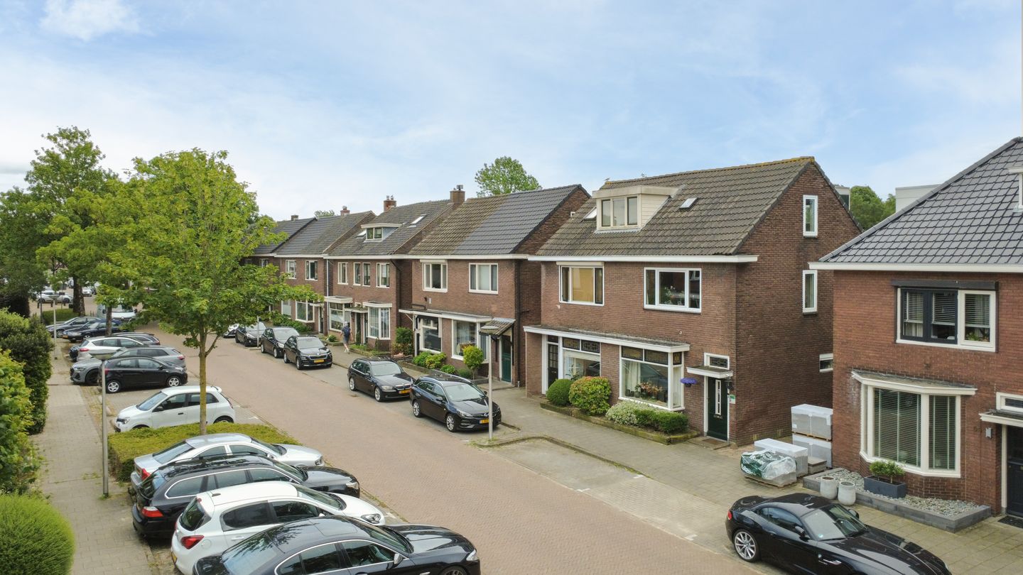 Foto 44 van Van Diemenstraat 66