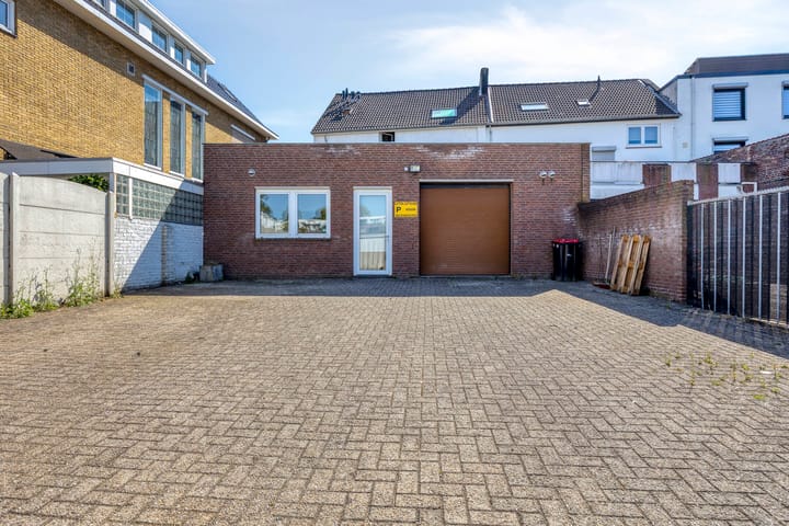 Appartement te koop: Holzstraat 11, Kerkrade