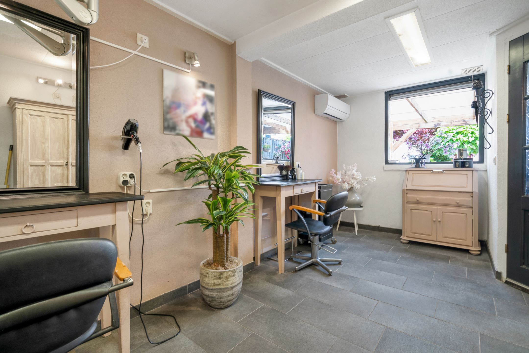 Foto 42 van Van Diemenstraat 66