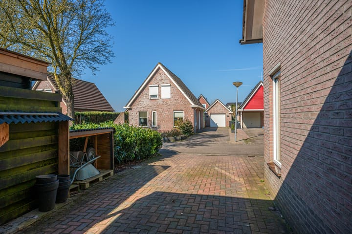 Twee-onder-één-kap te koop: De Snikke 6, 'T Haantje